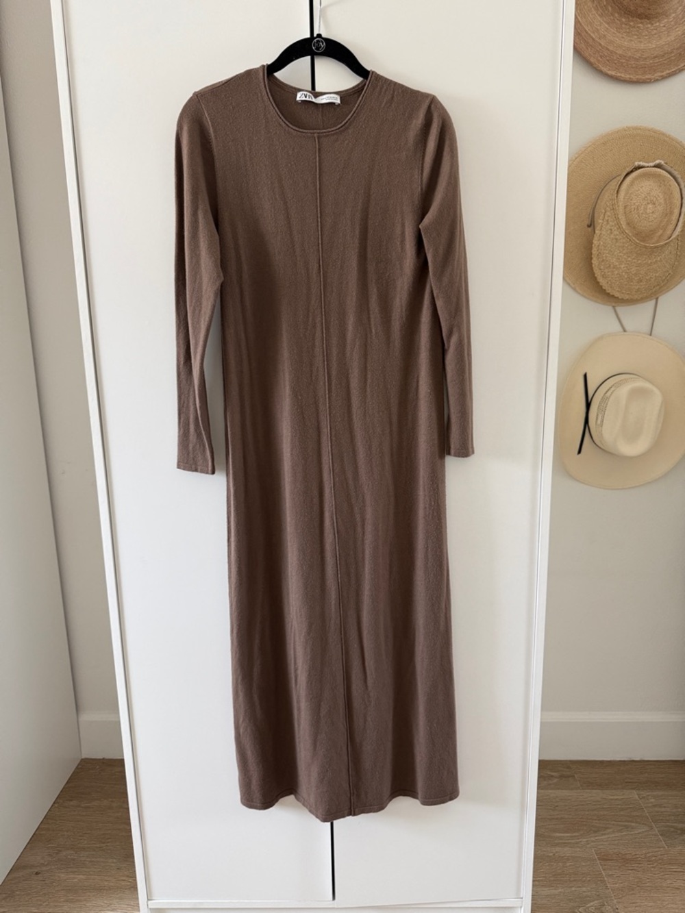 ZARA  / Long Sleeve Knit Brown Midi Dress